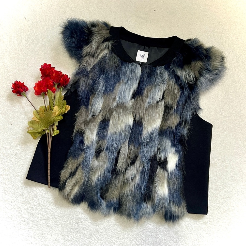 CAbi Frosty Faux Fur Vest - Medium
